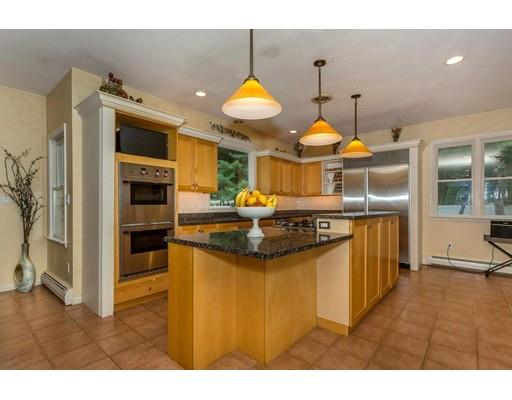 60 Oxbow Road Canton, MA 02021 - Photo 7 of 24 Gallery Image 7