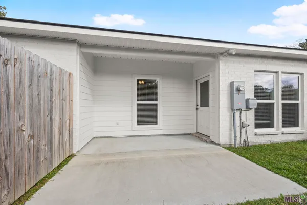 $184,900 | 10766 Tucker Lane, Unit 1B, Walker, LA 70785