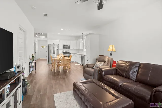 $184,900 | 10766 Tucker Lane, Unit 1B, Walker, LA 70785