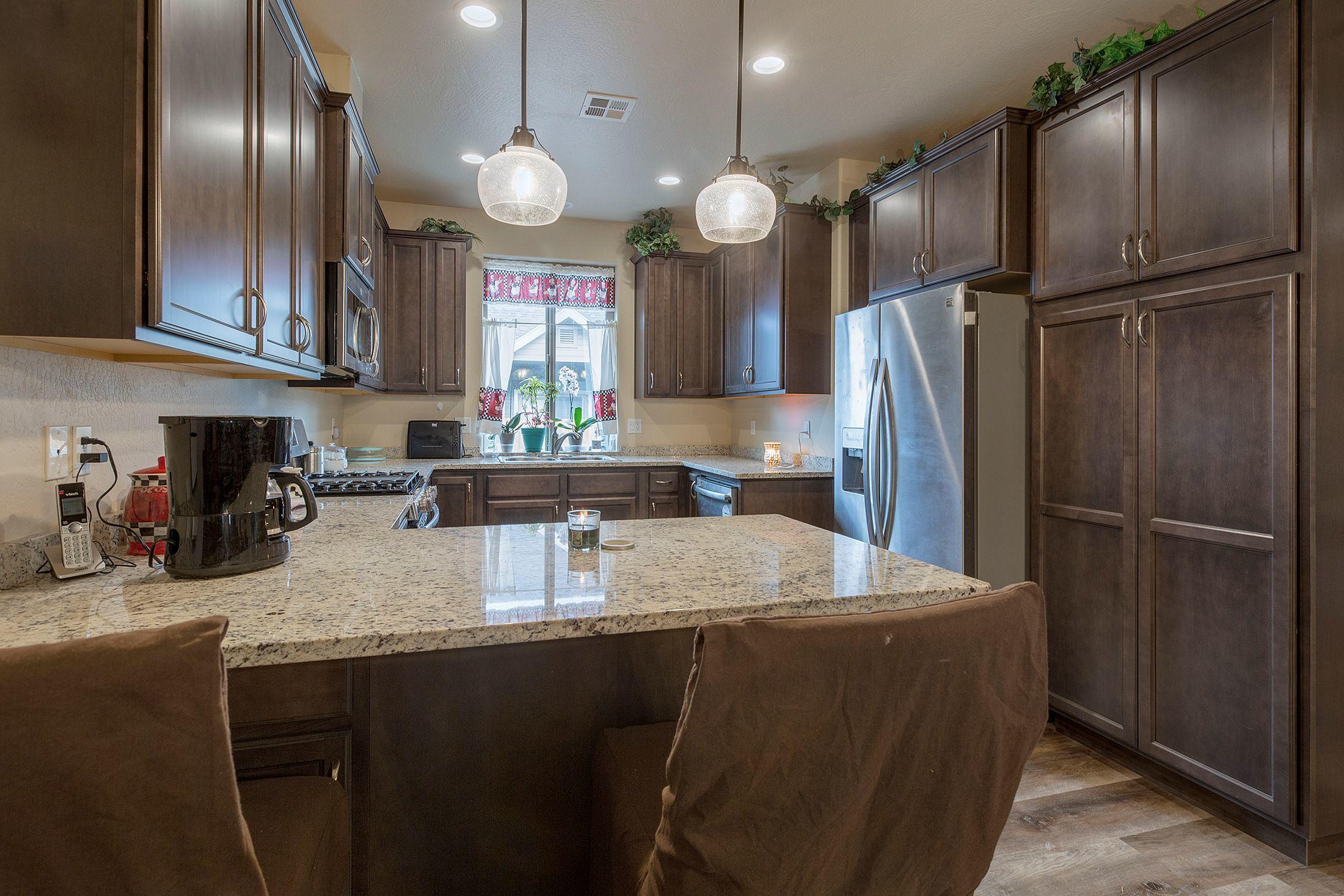 1782 Harbeck Road Grants Pass, OR 97527 - Photo 10 of 23 qfdeOcaA