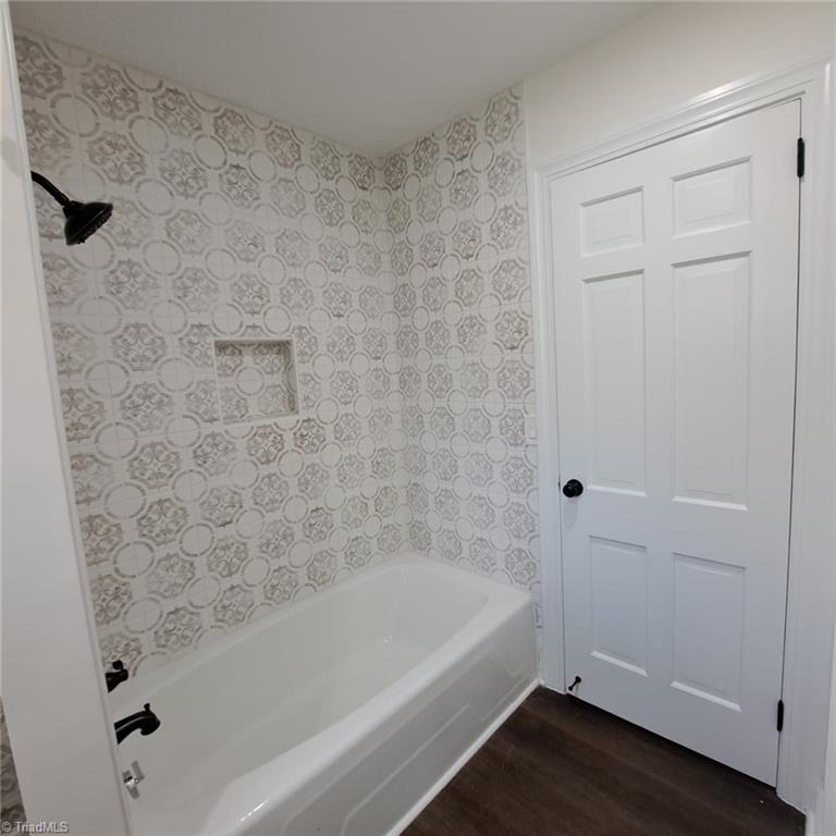998 Nottingham Road High Point, NC 27262 - Photo 20 of 37 Gallery Image 20
