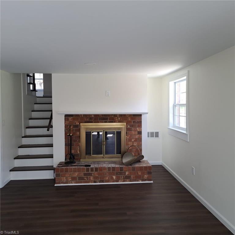 998 Nottingham Road High Point, NC 27262 - Photo 21 of 37 Gallery Image 21