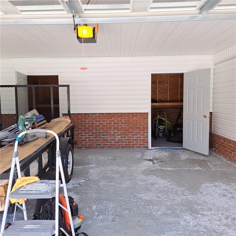 998 Nottingham Road High Point, NC 27262 - Photo 32 of 37 Gallery Image 32
