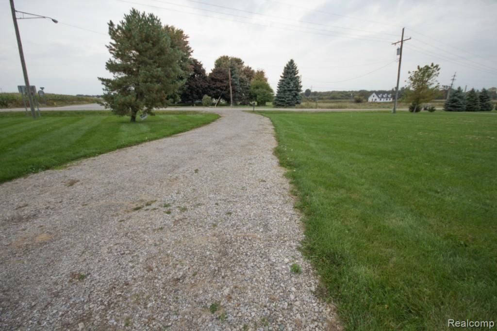7770 Hough Road Almont, MI 48003 - Photo 8 of 47 Driveway.jpg