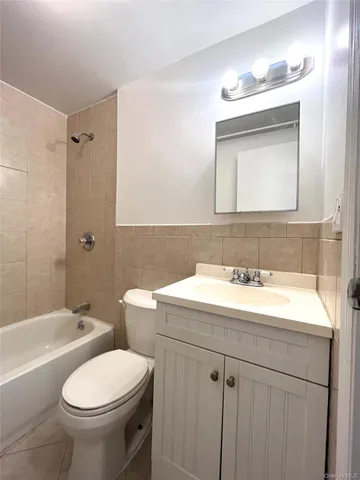 $2,650 | 911 Greene Avenue, Unit 1 | Bedford-Stuyvesant