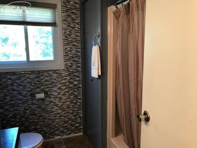 12281 South Cork Road Morrice, MI 48857 - Photo 18 of 20 21347703-17.JPG