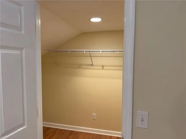 $265,000 | 7 Eagle Pine Way, Henrietta, NY 14623