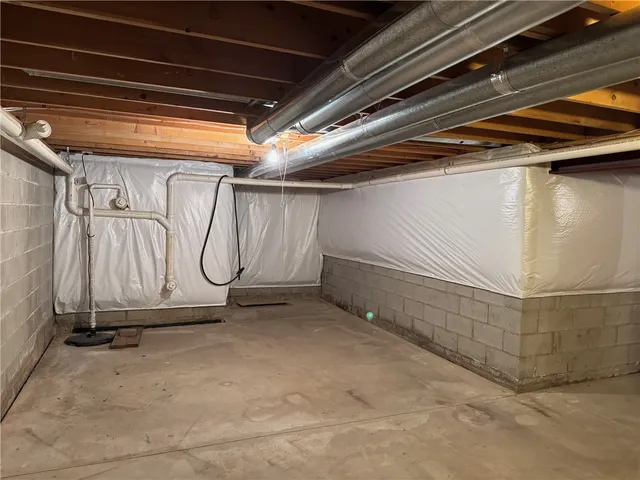 $265,000 | 7 Eagle Pine Way, Henrietta, NY 14623