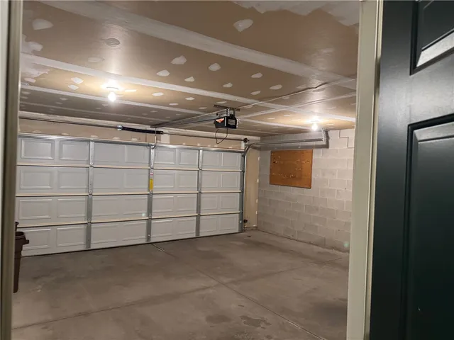 $265,000 | 7 Eagle Pine Way, Henrietta, NY 14623