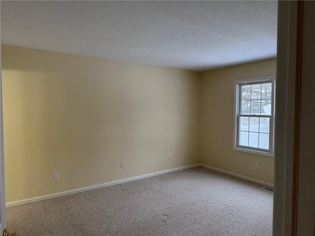 7 Eagle Pine Way Henrietta, NY 14623 - Photo 6 of 25 Primary Bedroom