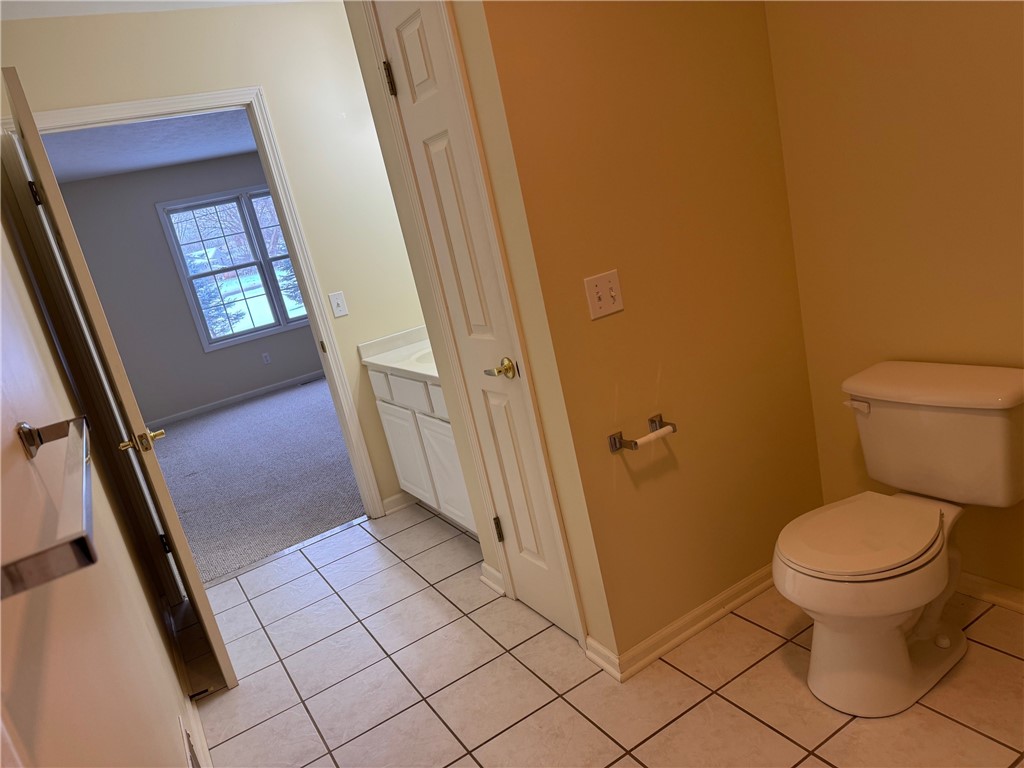 7 Eagle Pine Way Henrietta, NY 14623 - Photo 8 of 25 Primary bathroom