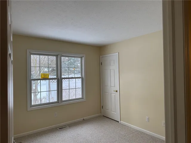 $265,000 | 7 Eagle Pine Way, Henrietta, NY 14623