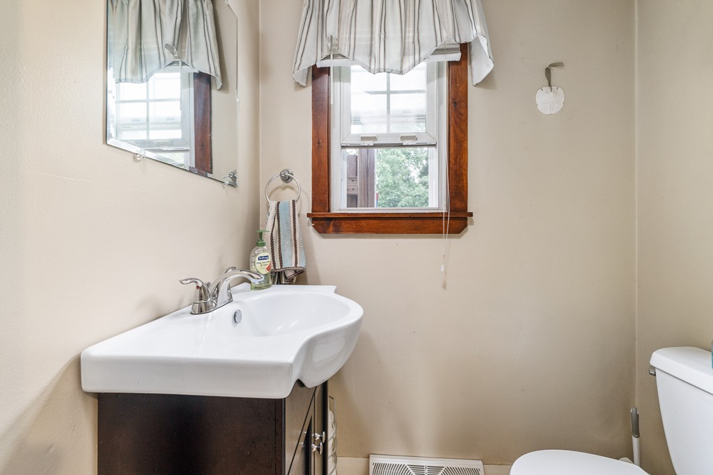 17 Emanuel Road Marshfield, MA 02050 - Photo 11 of 21 Gallery Image 11