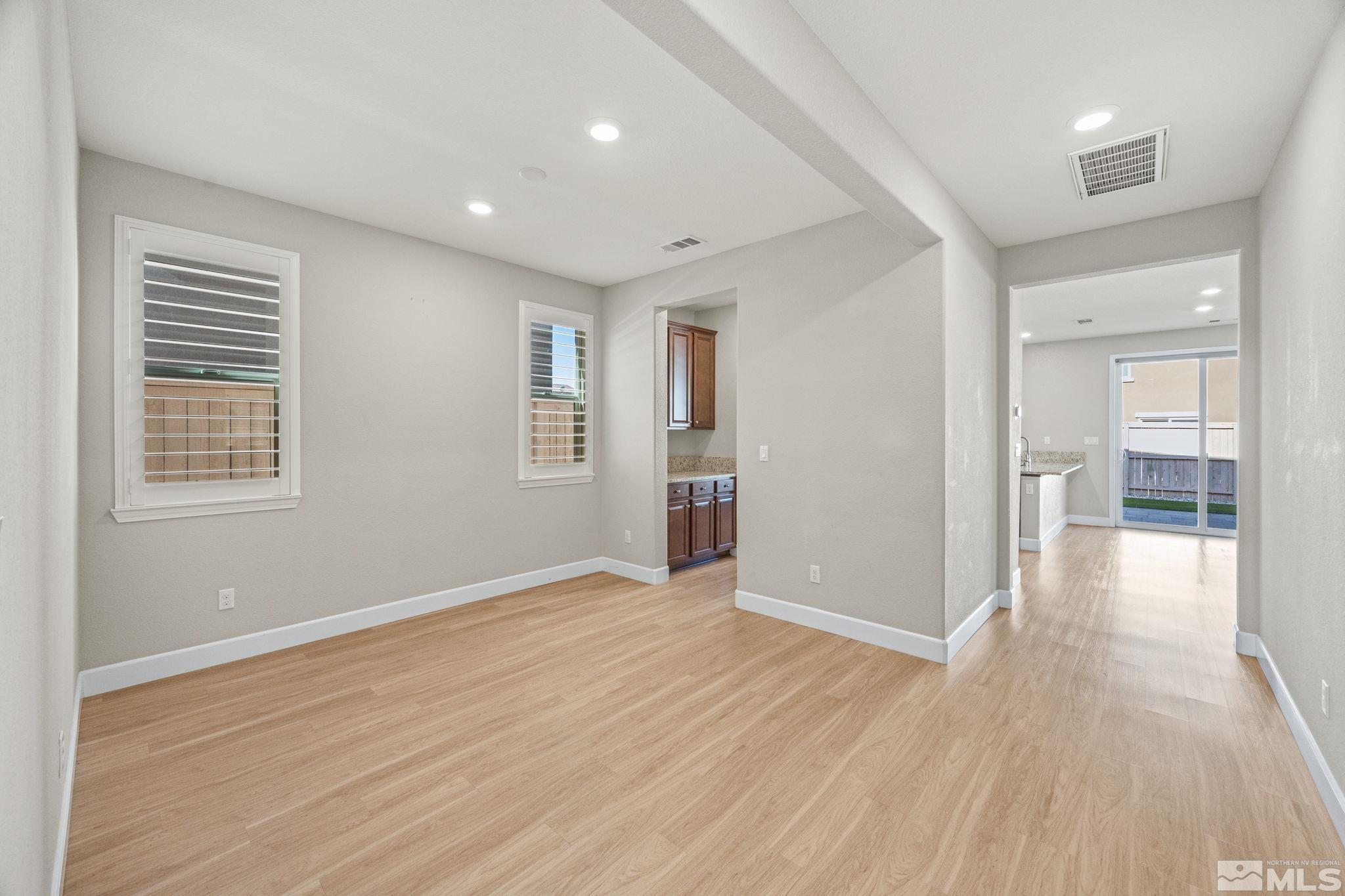 9723 Belville Drive Reno, NV 89521 - Photo 7 of 40 Photo 7