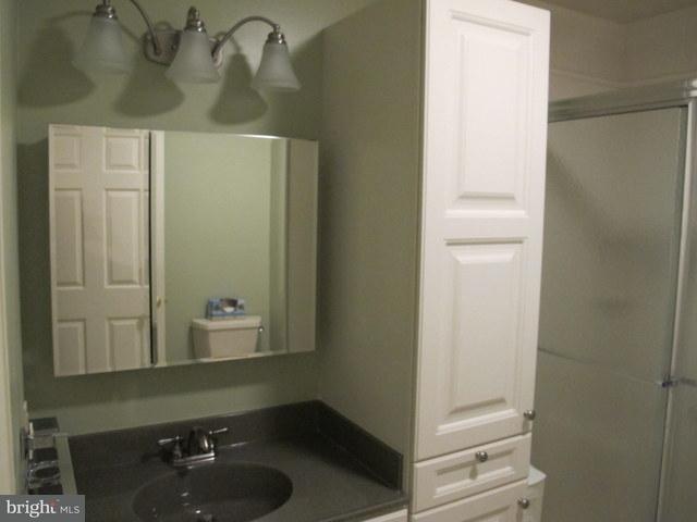 14 Amberly Way Lititz, PA 17543 - Photo 9 of 18 Gallery Image 9