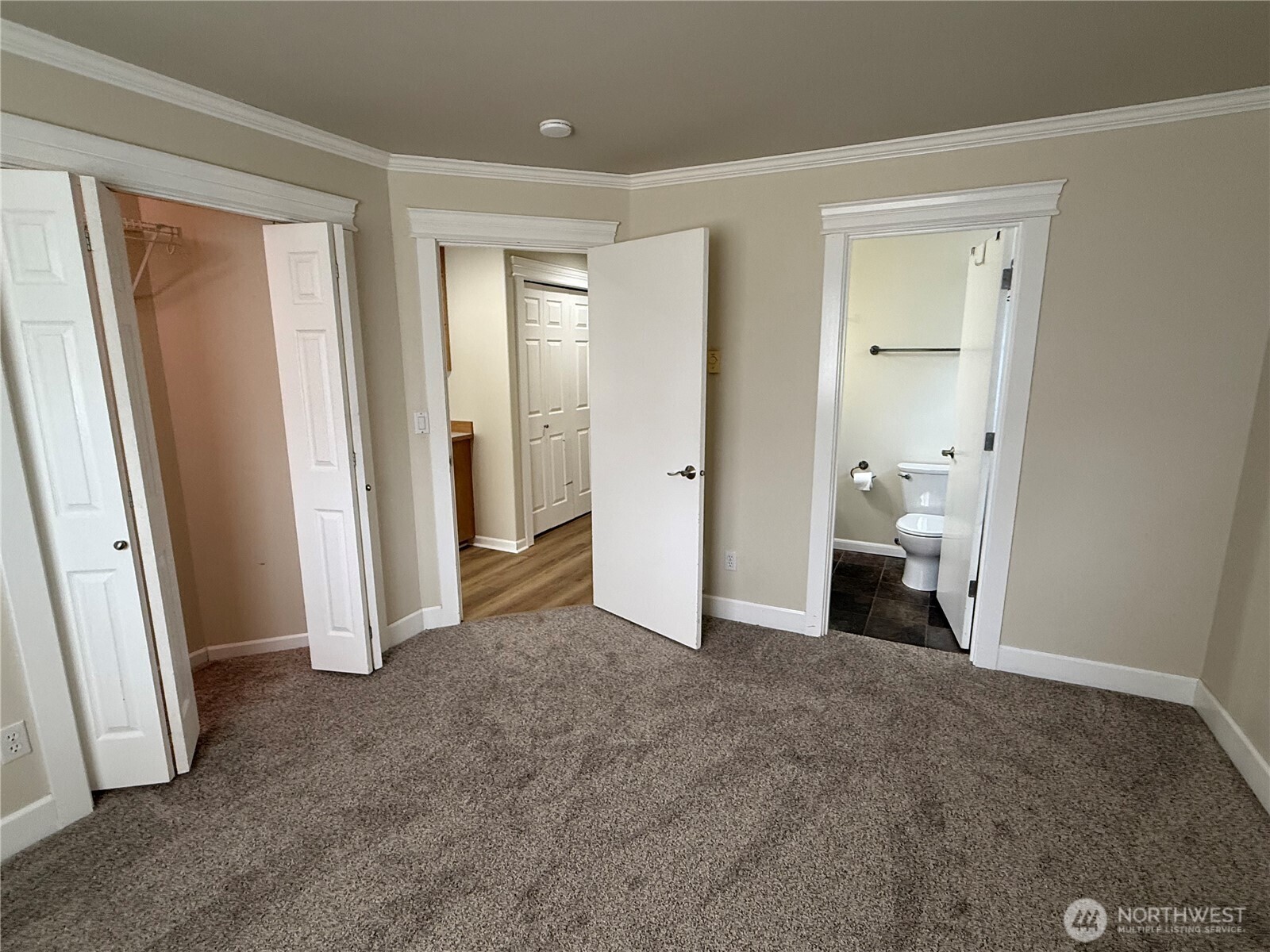 6222 Cady Road Everett, WA 98203 - Photo 17 of 26
