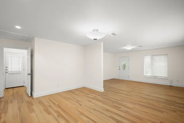 $4,695 | 3808 Tonkawa Trail, Austin, TX 78756