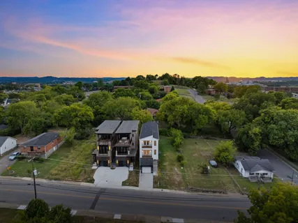 $814,800 | 917 A 33rd Avenue North, Nashville, TN 37209