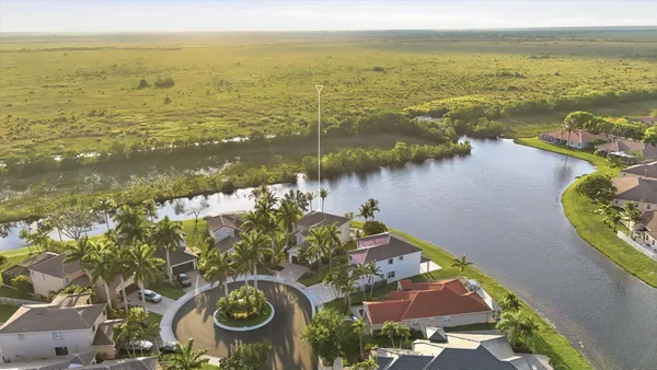 $1,195,000 | 1913 Silverbell Terrace, Weston, FL 33327