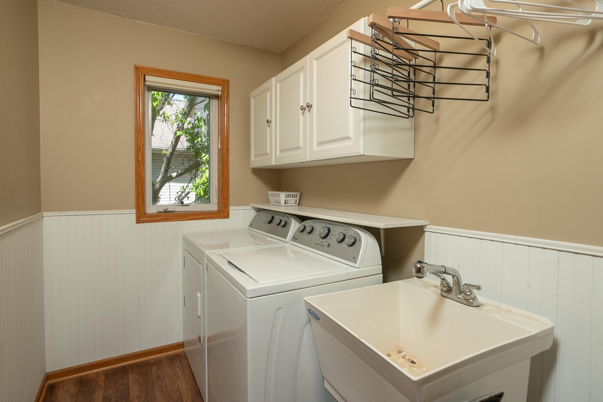 5714 49th Avenue Northwest Rochester, MN 55901 - Photo 24 of 36