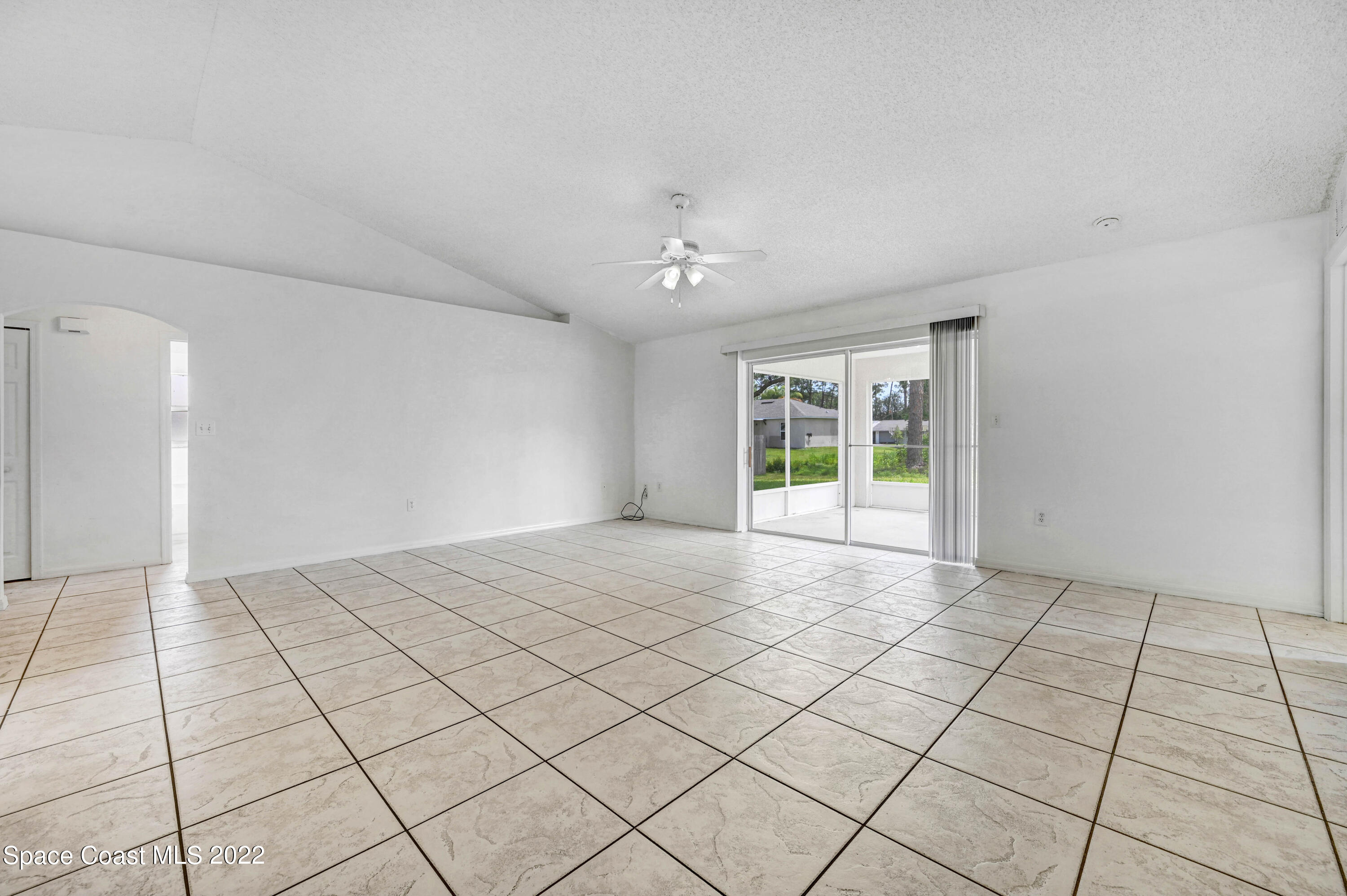 1320 Rascal Street Southeast Palm Bay, FL 32909 - Photo 7 of 27 DSC_3731