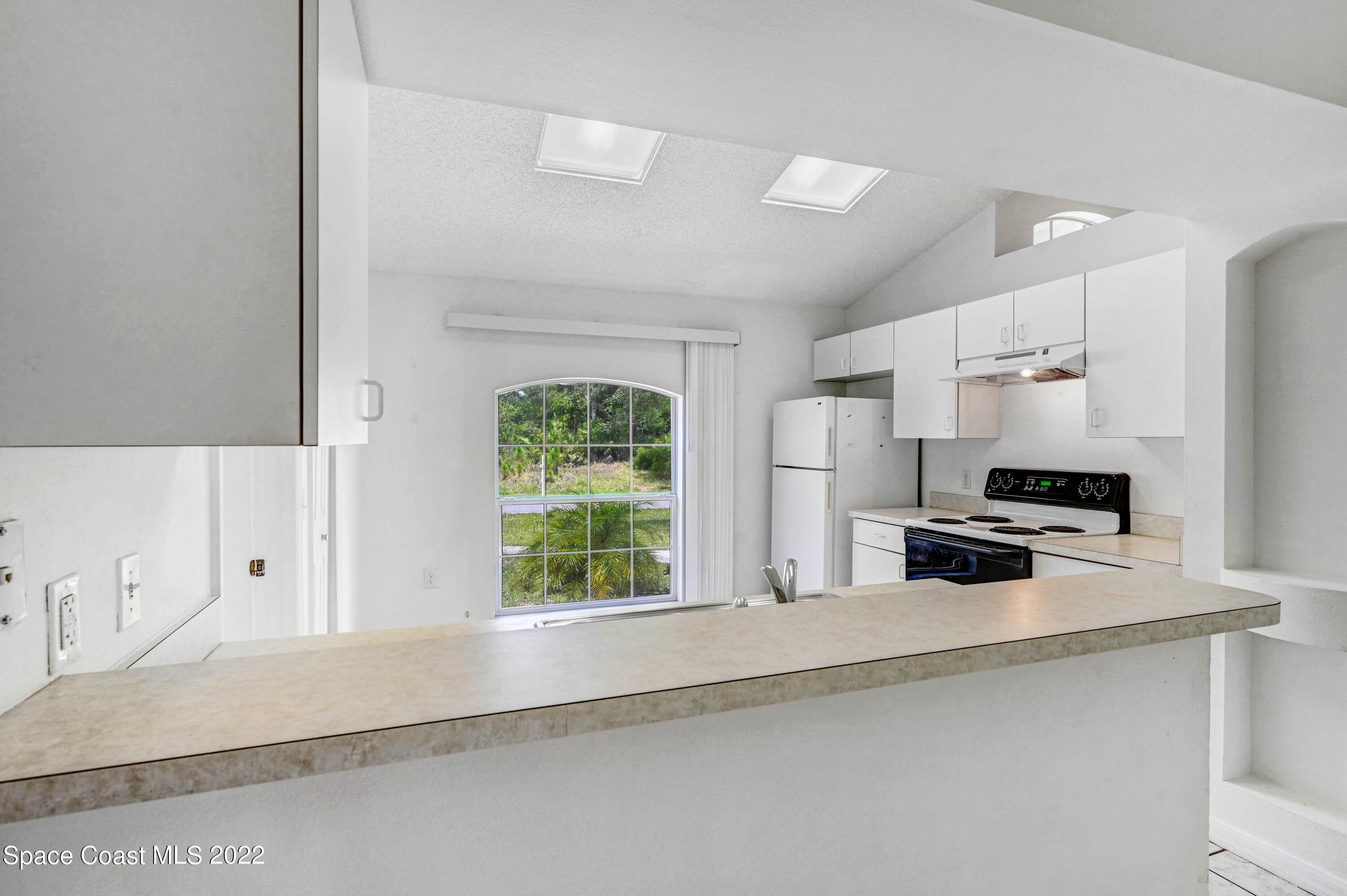 1320 Rascal Street Southeast Palm Bay, FL 32909 - Photo 8 of 27 DSC_3734