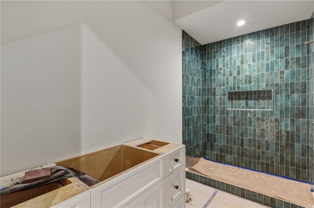 720 Edgewater Trail Atlanta, GA 30328 - Photo 46 of 51
