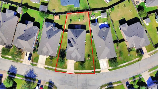 $398,500 | 7502 Simpson Springs Lane, Spring, TX 77389