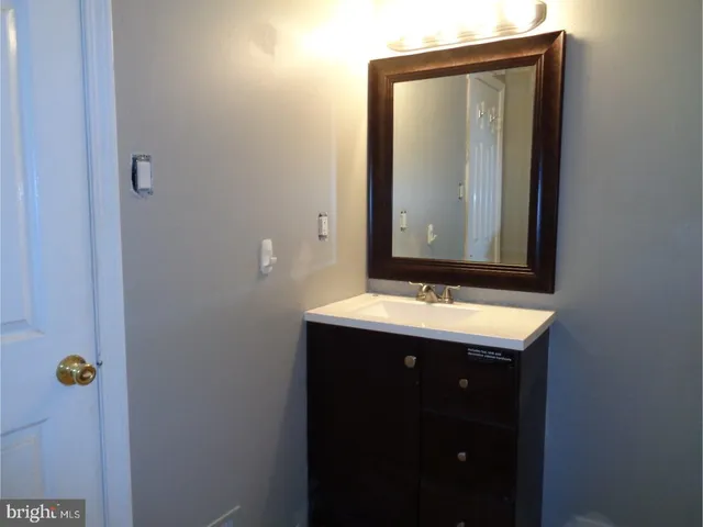 $2,450 | 101 Greenridge Circle, Newtown, PA 18940