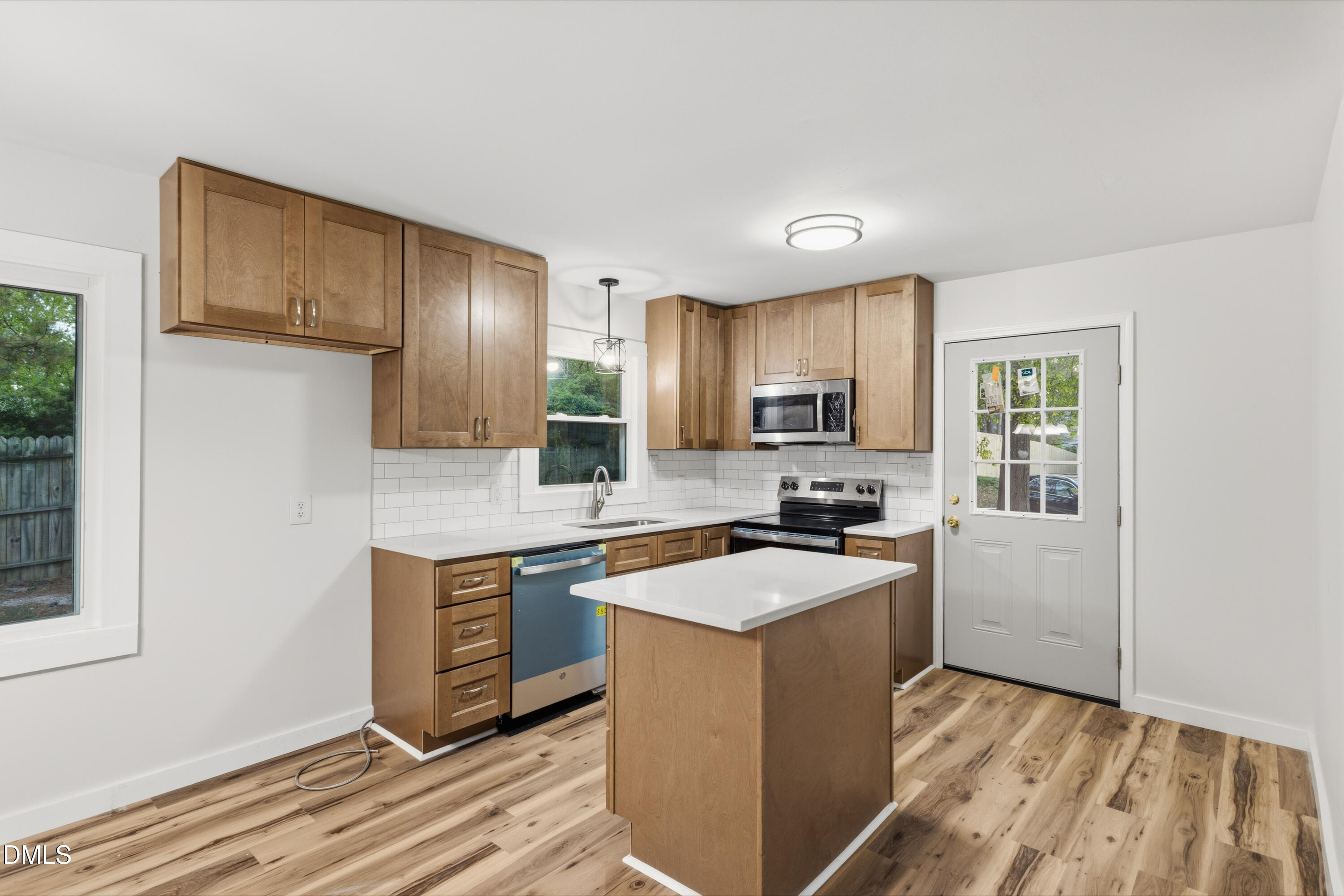 2308 Blacklan Circle Raleigh, NC 27610 - Photo 6 of 35 CY1A2719