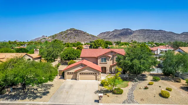 $825,000 | 4750 West Saddlehorn Road, Phoenix, AZ 85083