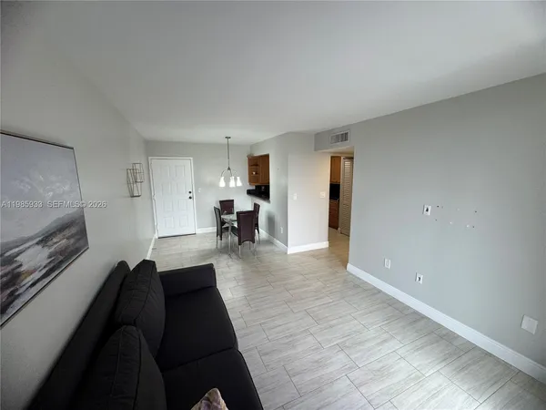 $2,400 | 8075 Northwest 7th Street, Unit 403, Miami, FL 33126