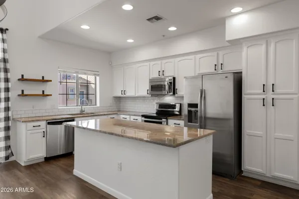 $492,500 | 3935 East Rough Rider Road, Unit 1108, Phoenix, AZ 85050