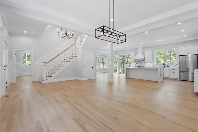 $1,599,900 | 786 Main Street, Hudson, MA 01749