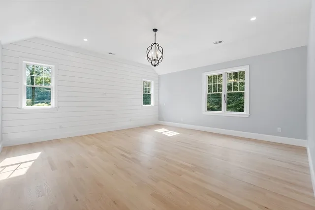 $1,599,900 | 786 Main Street, Hudson, MA 01749