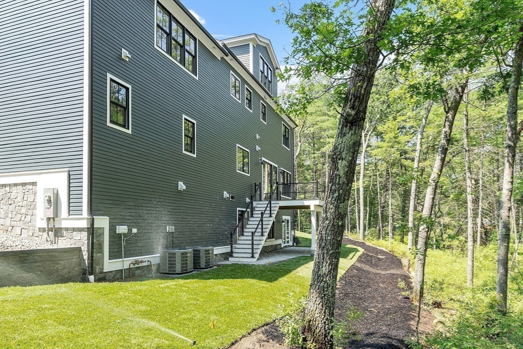 786 Main Street Hudson, MA 01749 - Photo 35 of 42