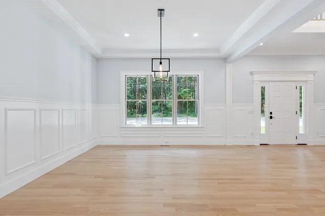 $1,599,900 | 786 Main Street, Hudson, MA 01749