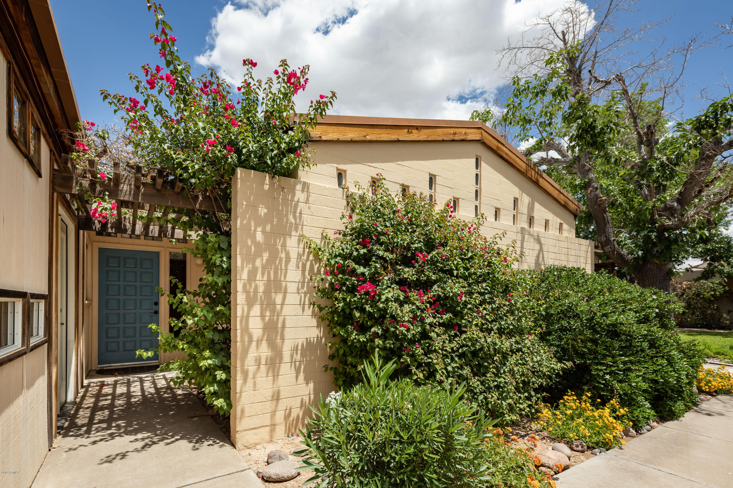 3318 East Mountain View Road Phoenix, AZ 85028 - Photo 9 of 52 RR-5821-web