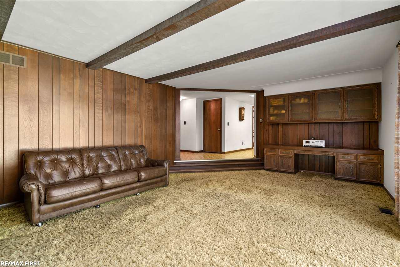 2098 Chalet Drive Rochester Hills, MI 48309 - Photo 12 of 36