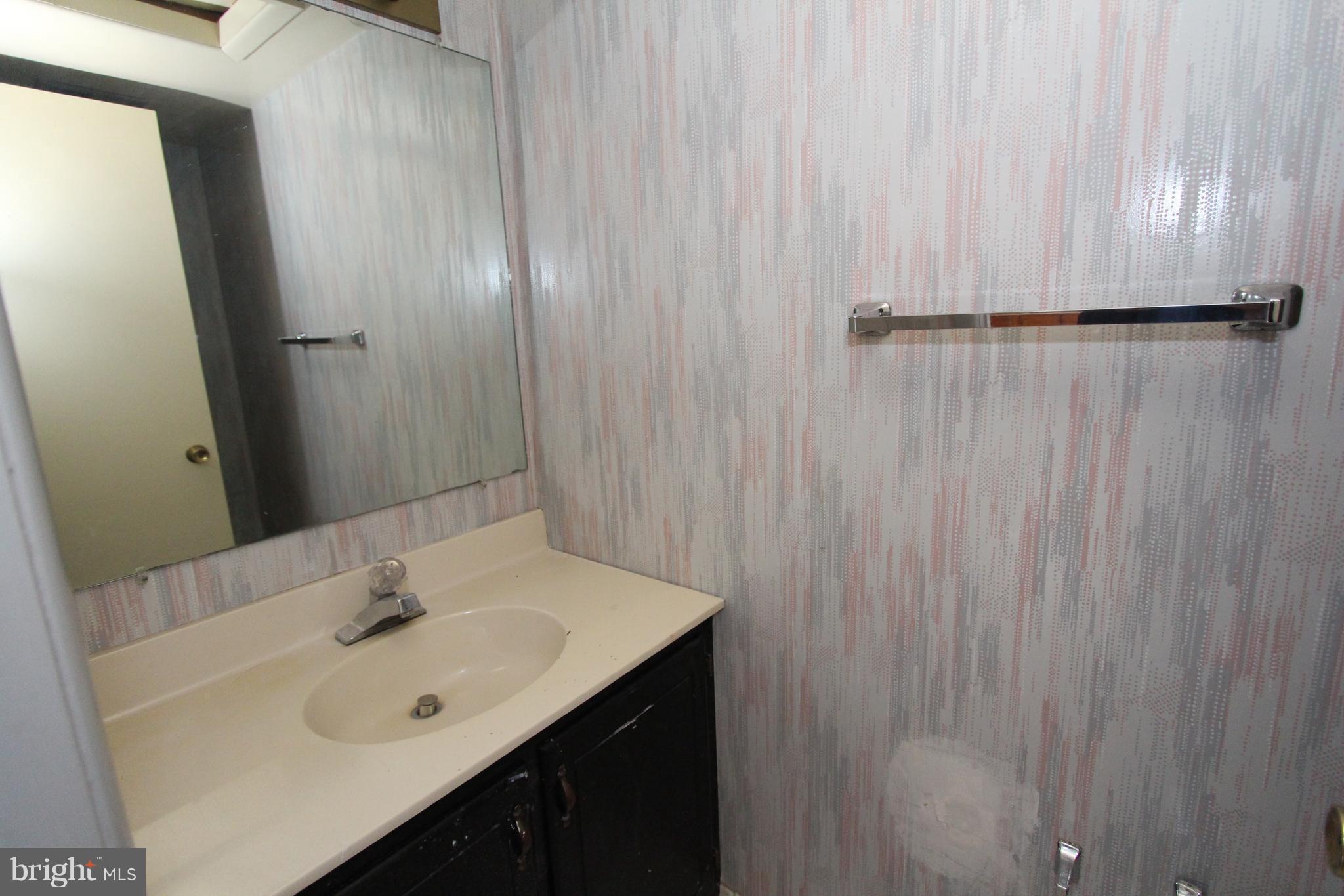 3729 Nimitz Road Kensington, MD 20895 - Photo 4 of 15 Bath
