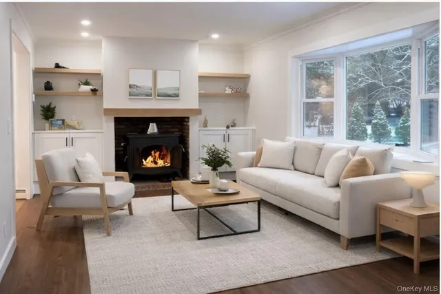 $768,000 | 94 Sally Lane, Brookhaven, NY 11961