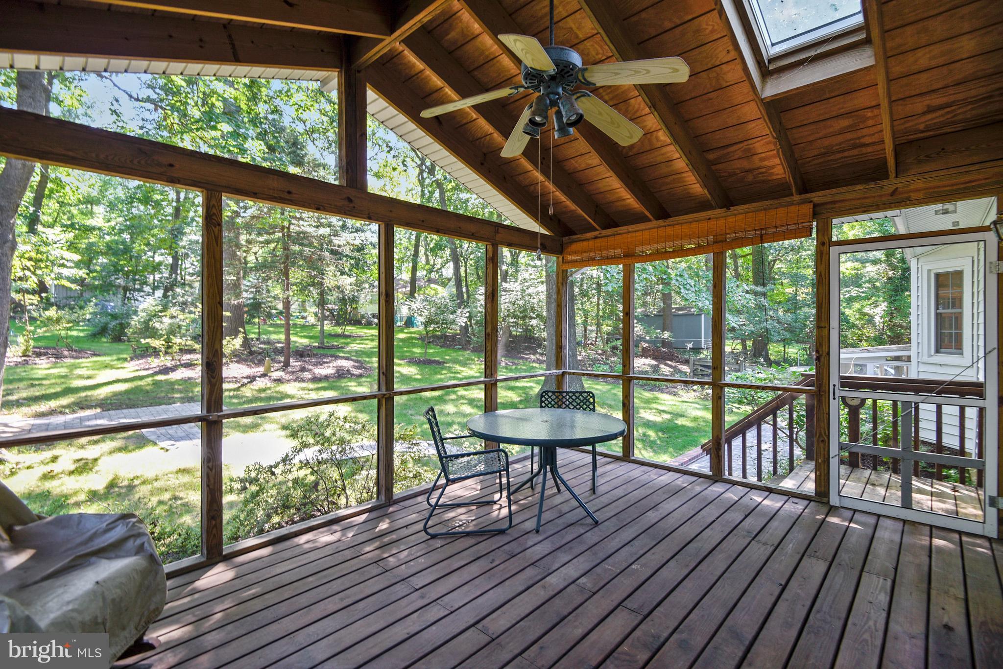 6005 Windham Road Laurel, MD 20707 - Photo 11 of 20 Large Screened-In Porch (Other Room 1)