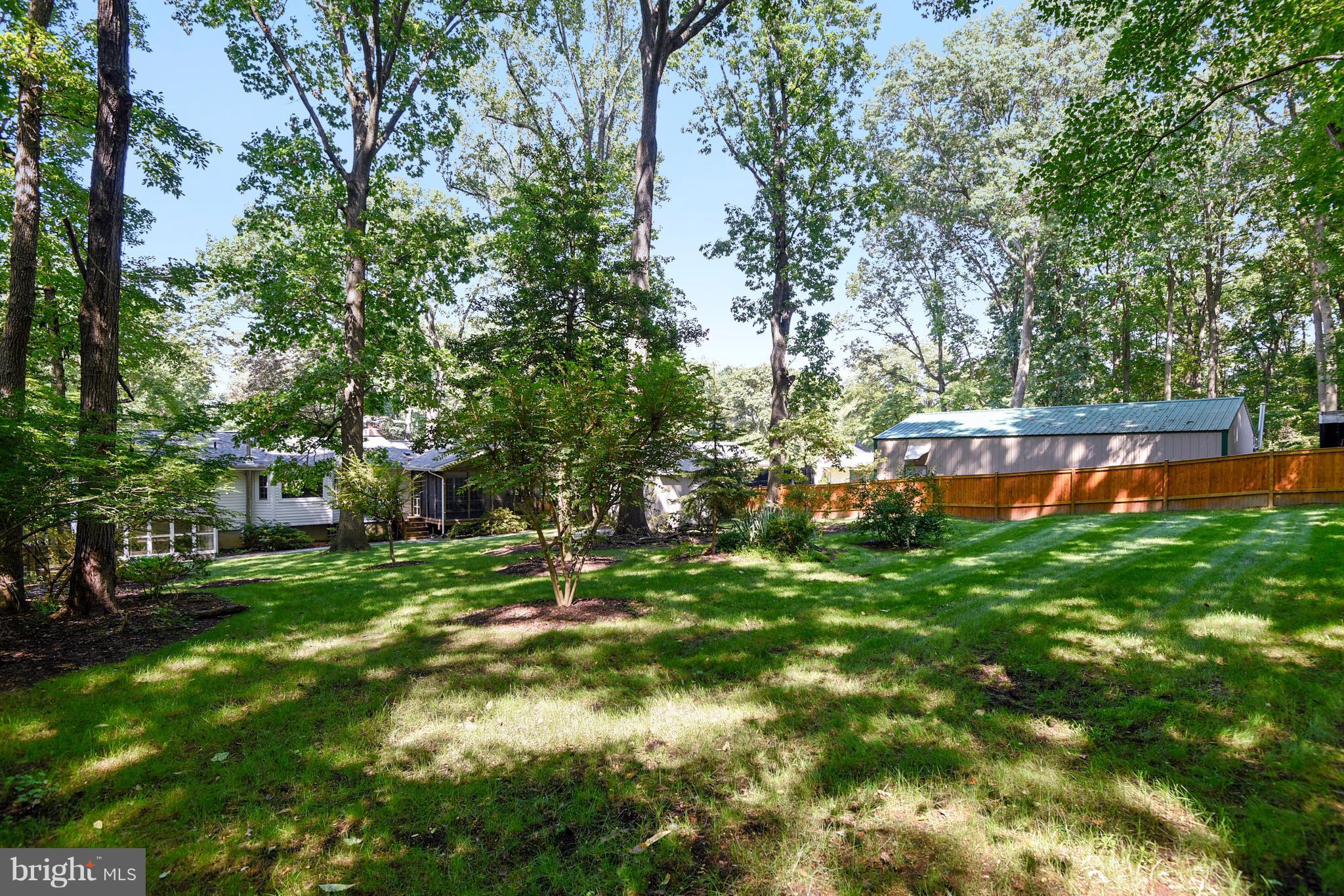 6005 Windham Road Laurel, MD 20707 - Photo 5 of 20 Large Back Yard