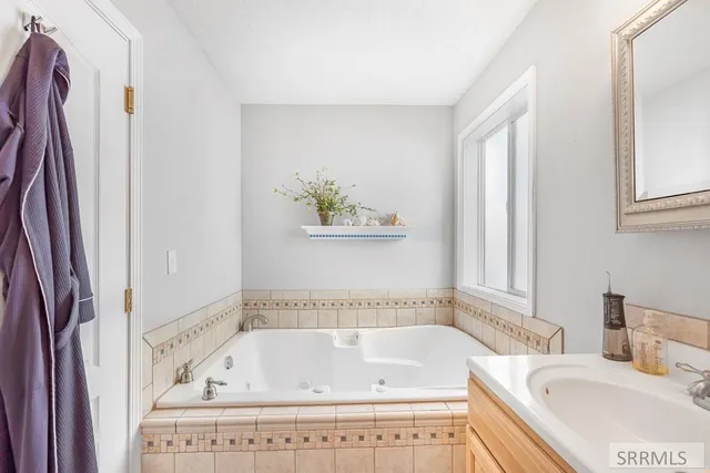 $895,000 | 4106 East 67 North, Rigby, ID 83442