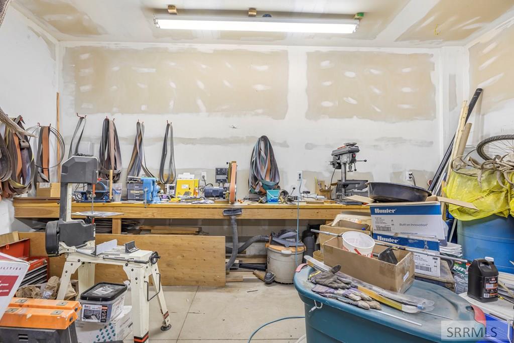 4106 East 67 North Rigby, ID 83442 - Photo 51 of 92 Garage