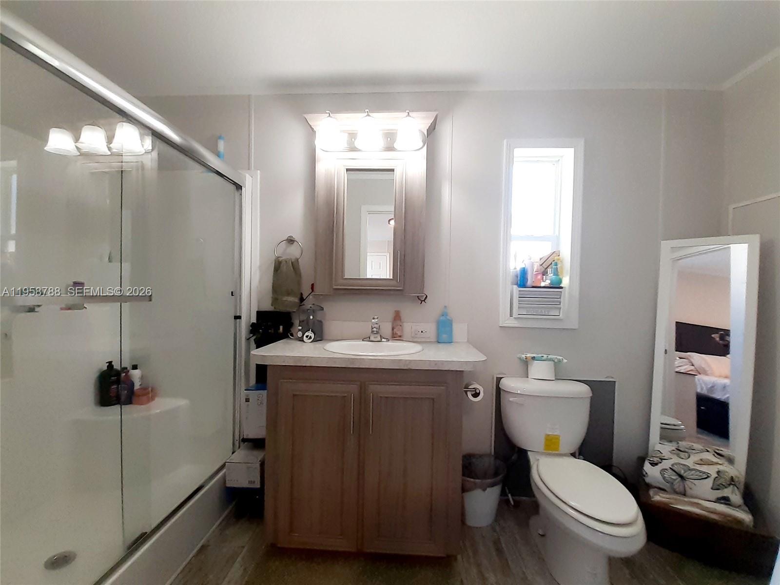 13331 Southwest 7th Place Davie, FL 33325 - Photo 22 of 35