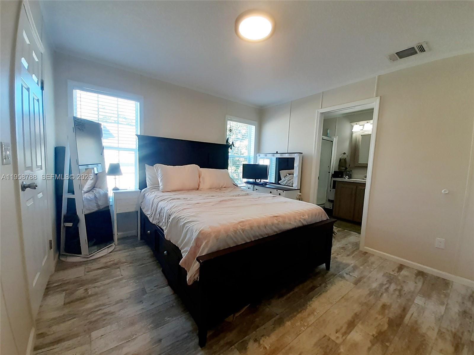 13331 Southwest 7th Place Davie, FL 33325 - Photo 10 of 35