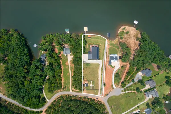 $3,999,999 | 126 Clearview Drive, Abbeville, SC 29620