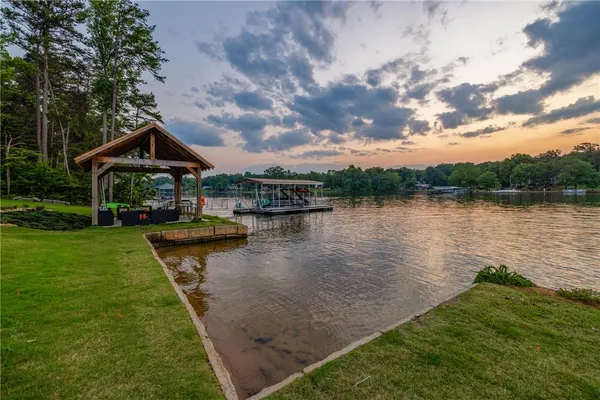 $3,999,999 | 126 Clearview Drive, Abbeville, SC 29620