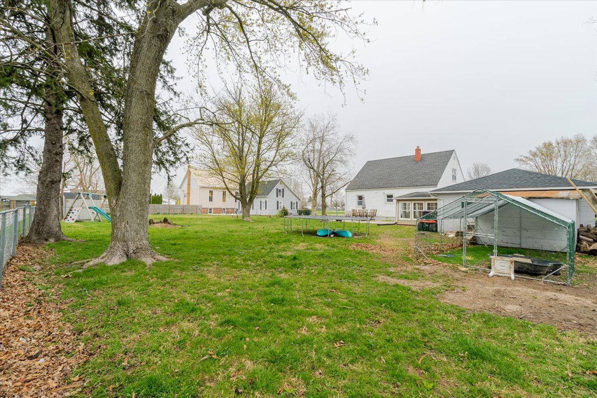 105 Detweiller Street Congerville, IL 61729 - Photo 33 of 36